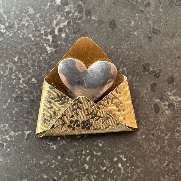Gold-tone embossed metal envelope pin & a silver heart going into the envelope - Picture 3 of 8